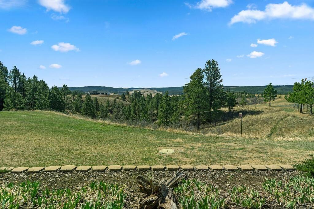 Unique Barn Stay Close To The Hills Rapid City Zewnętrze zdjęcie